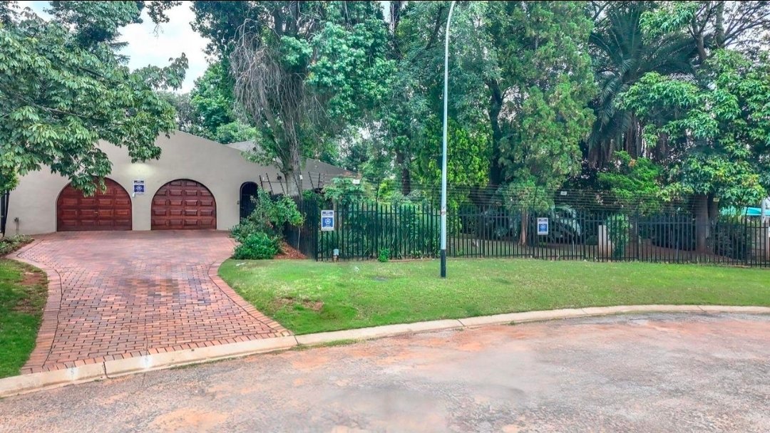 Country House in Northcliff, Gauteng, South Africa 3 - 17311634