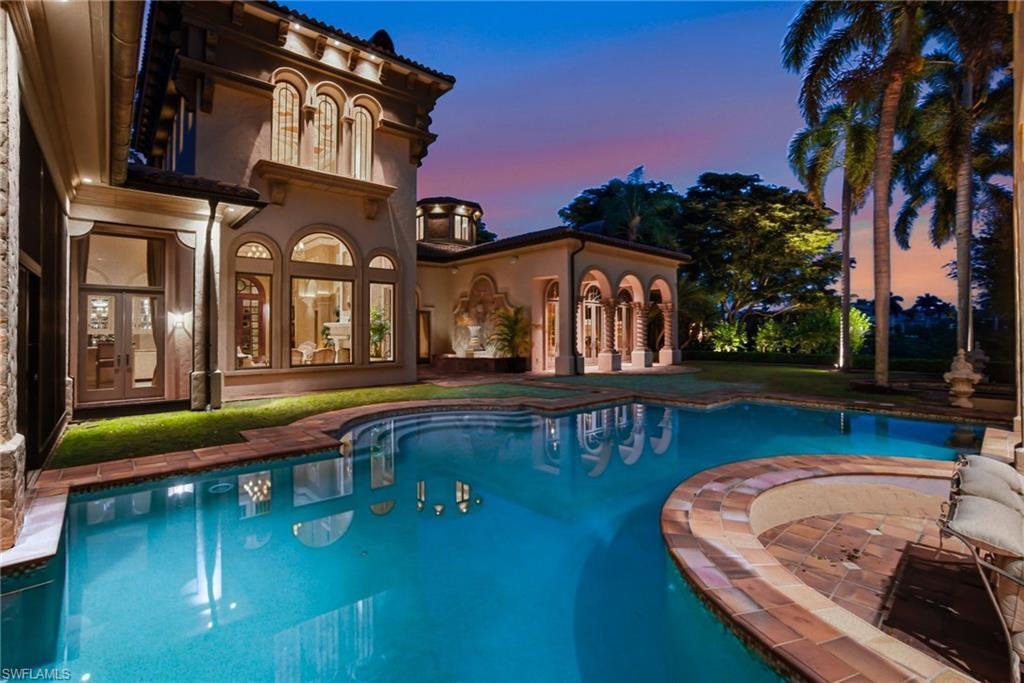 House in Naples, Florida, United States 4 - 17318905