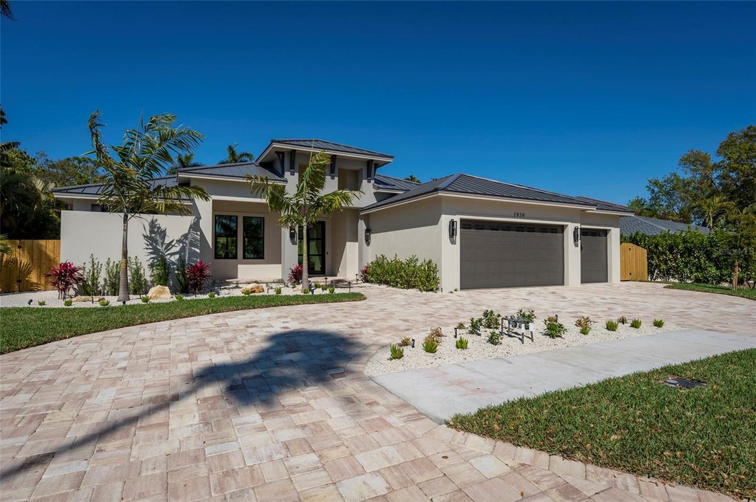 House in Sarasota, Florida, United States 3 - 17312748