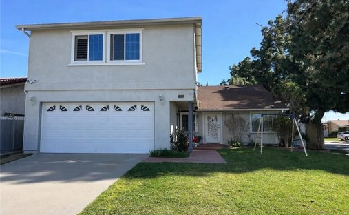 House in Cerritos, California, United States 1