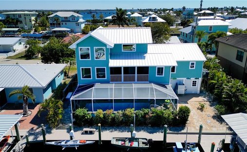 Casa en Cabo Coral, Florida, Estados Unidos 1
