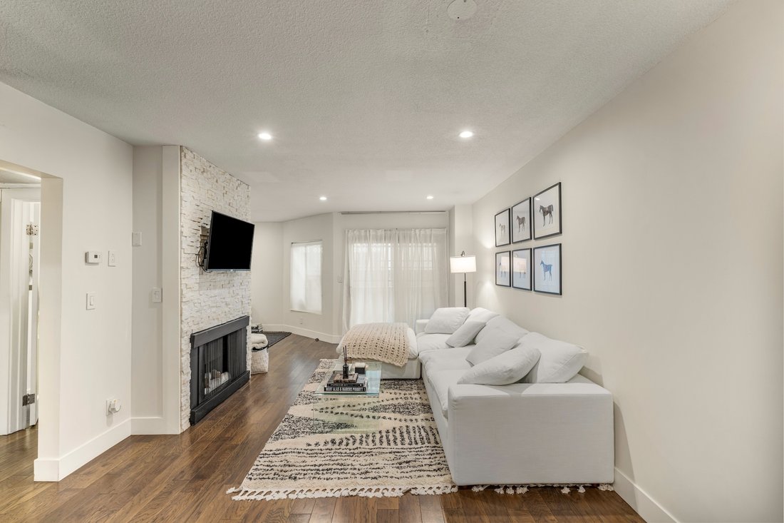 Condo in West Hollywood, California, United States 2 - 16572561