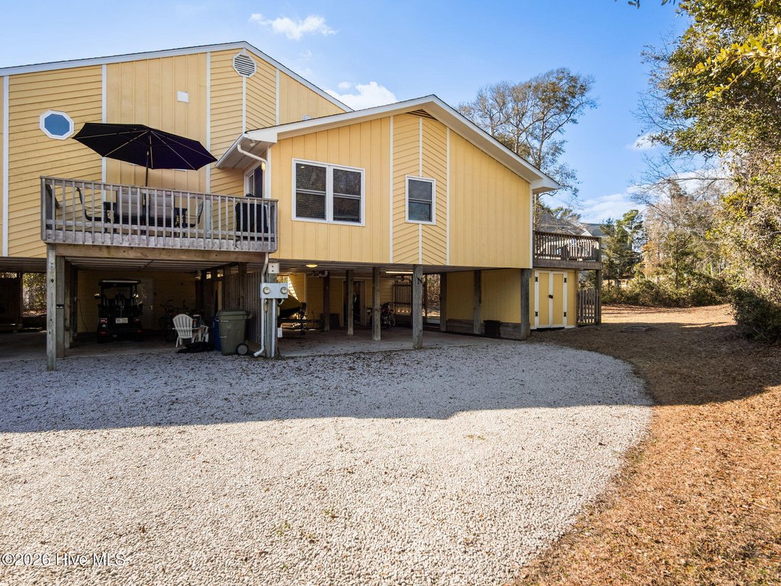 Townhouse in Emerald Isle, North Carolina, United States 2 - 17317511