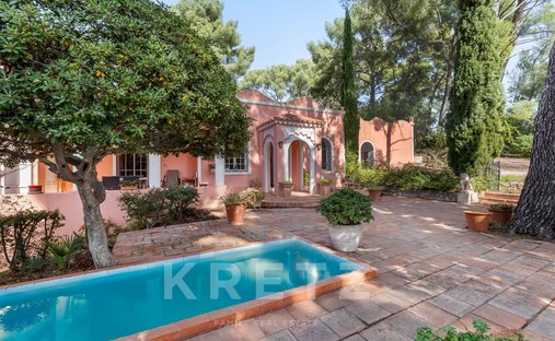 Villa à Toulon, Provence-Alpes-Côte d'Azur, France 1