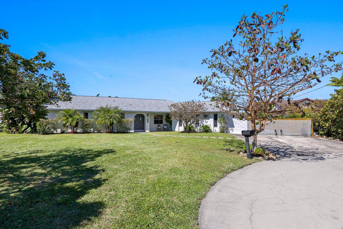 House in Lantana, Florida, United States 5 - 17314313