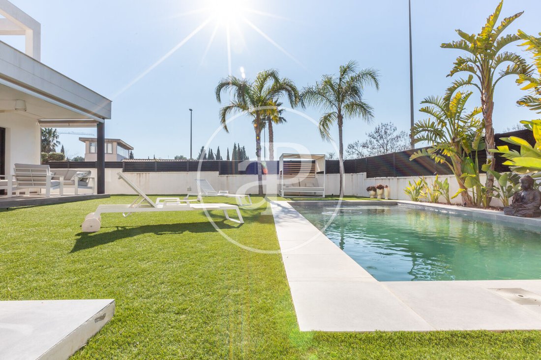 Villa in San Antonio de Benageber, Valencian Community, Spain 4 - 17316284