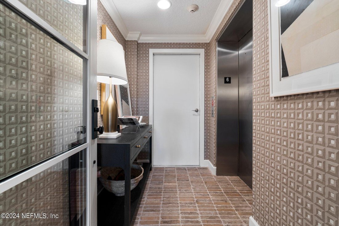 Condo in Jacksonville, Florida, United States 4 - 17323113