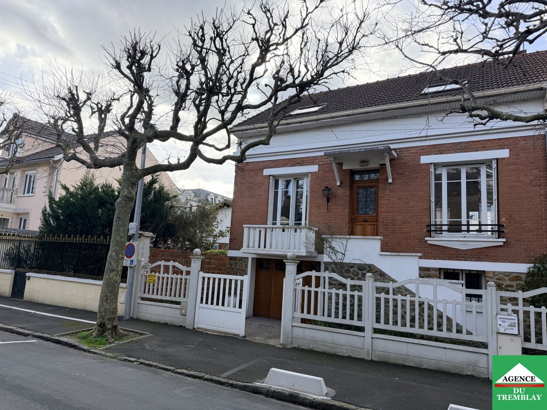 House in Peri, Joinville-le-Pont, France 1 - 17310787