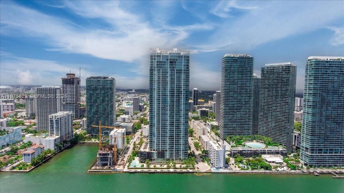 Condo in Miami, Florida, United States 1 - 17317296