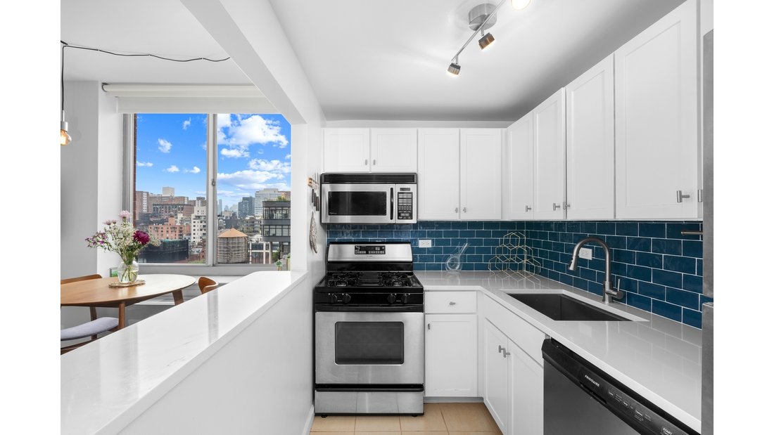 Condo in New York, New York, United States 5 - 17314373