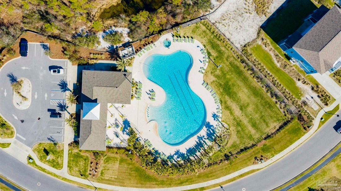 Townhouse in Pensacola, Florida, United States 3 - 17312286
