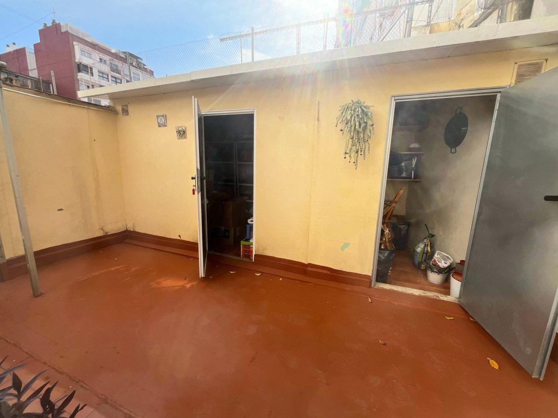 Apartment in Extramurs, Valencia, Spain 5 - 17276229