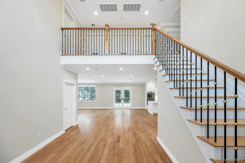 House in East Meadow, New York, United States 2 - 17312403