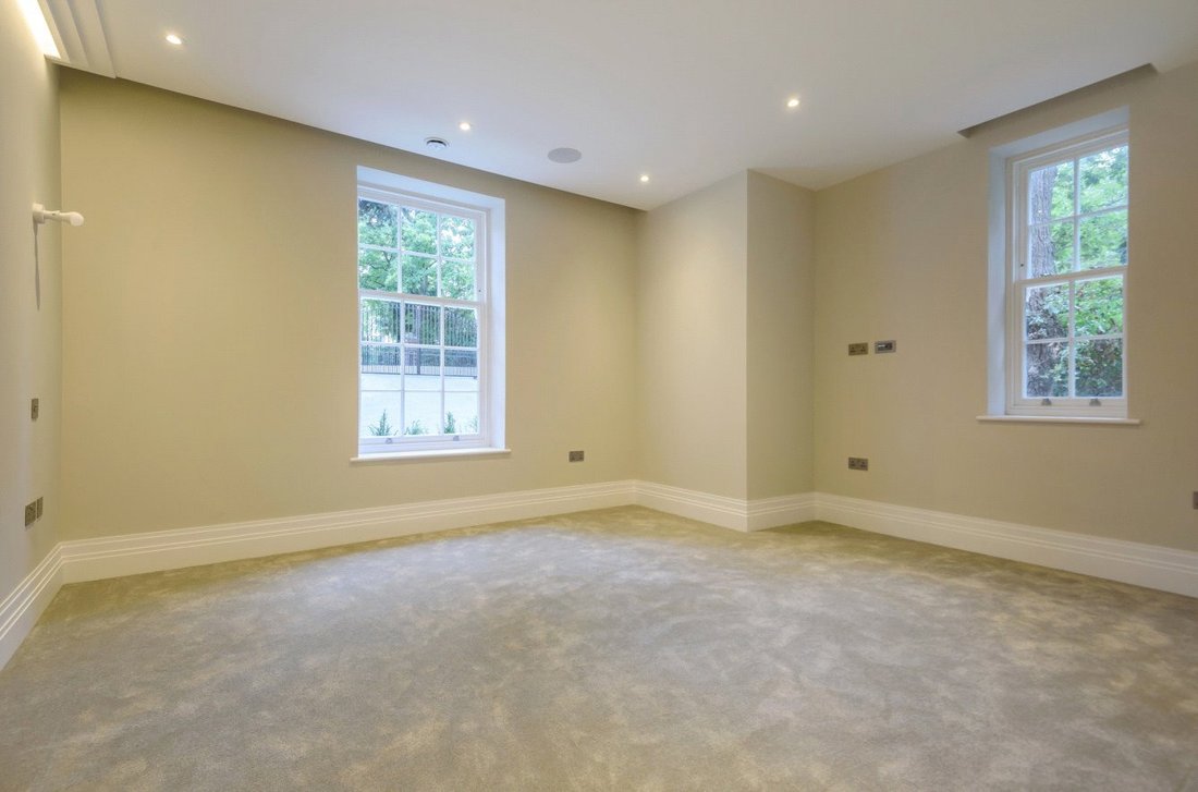 Apartment in Elstree (Elstree and Borehamwood), Elstree, England 5 - 17310253