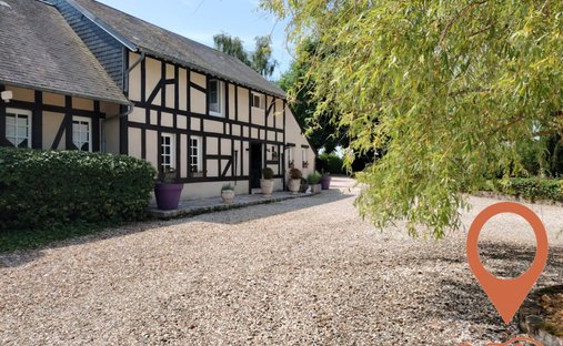House in Blancafort, Centre-Val de Loire, France 1