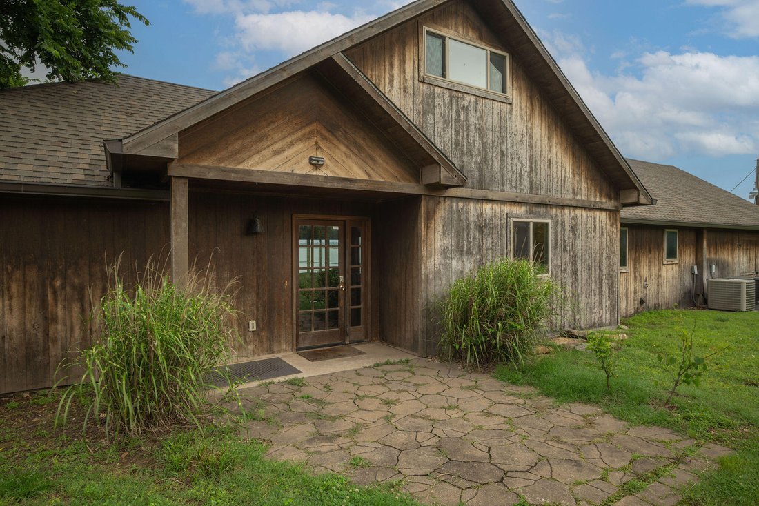 House in Grove, Oklahoma, United States 2 - 17313772