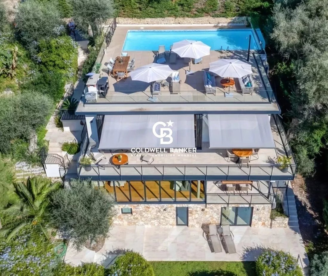Villa in Villefranche-sur-Mer, Provence-Alpes-Côte d'Azur, France 4 - 17321326