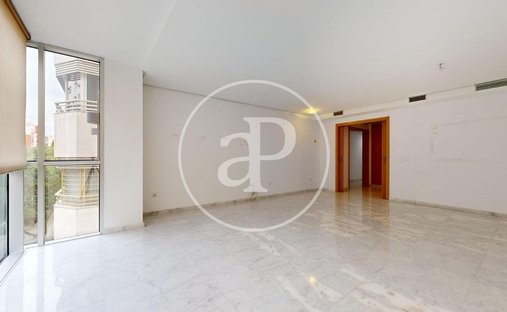 Wohnung in Extramurs, Valencia, Spanien 1