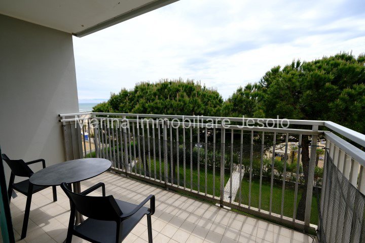 Apartment in Lido di Jesolo, Jesolo, Veneto 2 - 17319299