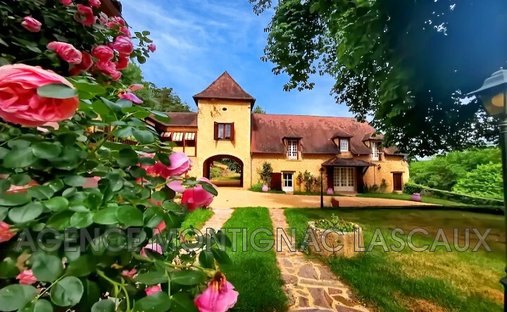 Villa a Montignac-Lascaux, Nuova Aquitania, Francia 1