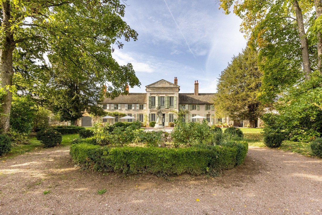 House in Givry, Bourgogne – Franche-Comté, France 1 - 16276800