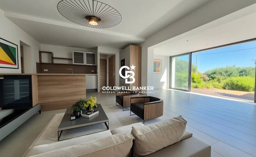 Apartment in Les Issambres, Roquebrune-sur-Argens, France 1