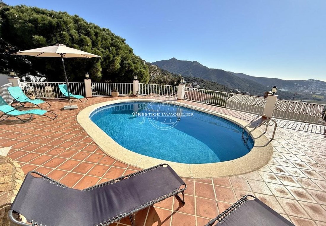 Villa in Roses, Catalonia, Spain 5 - 17311175