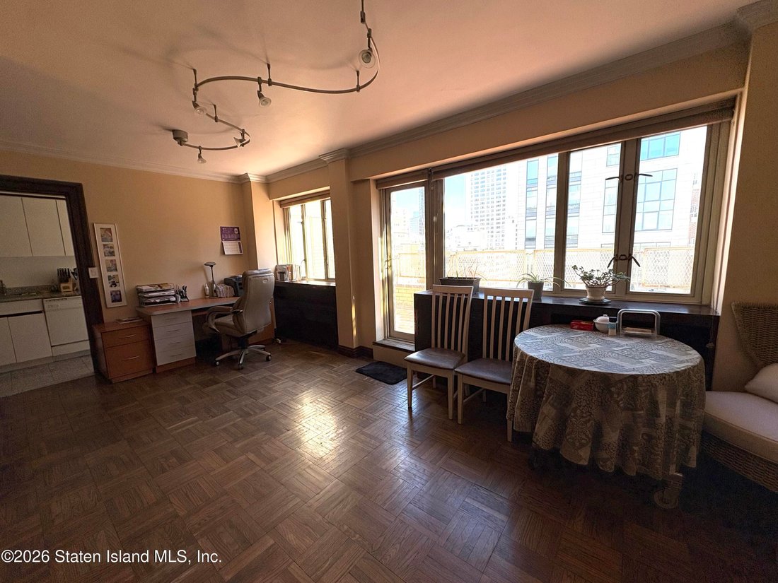 Condo in New York, New York, United States 4 - 17242468