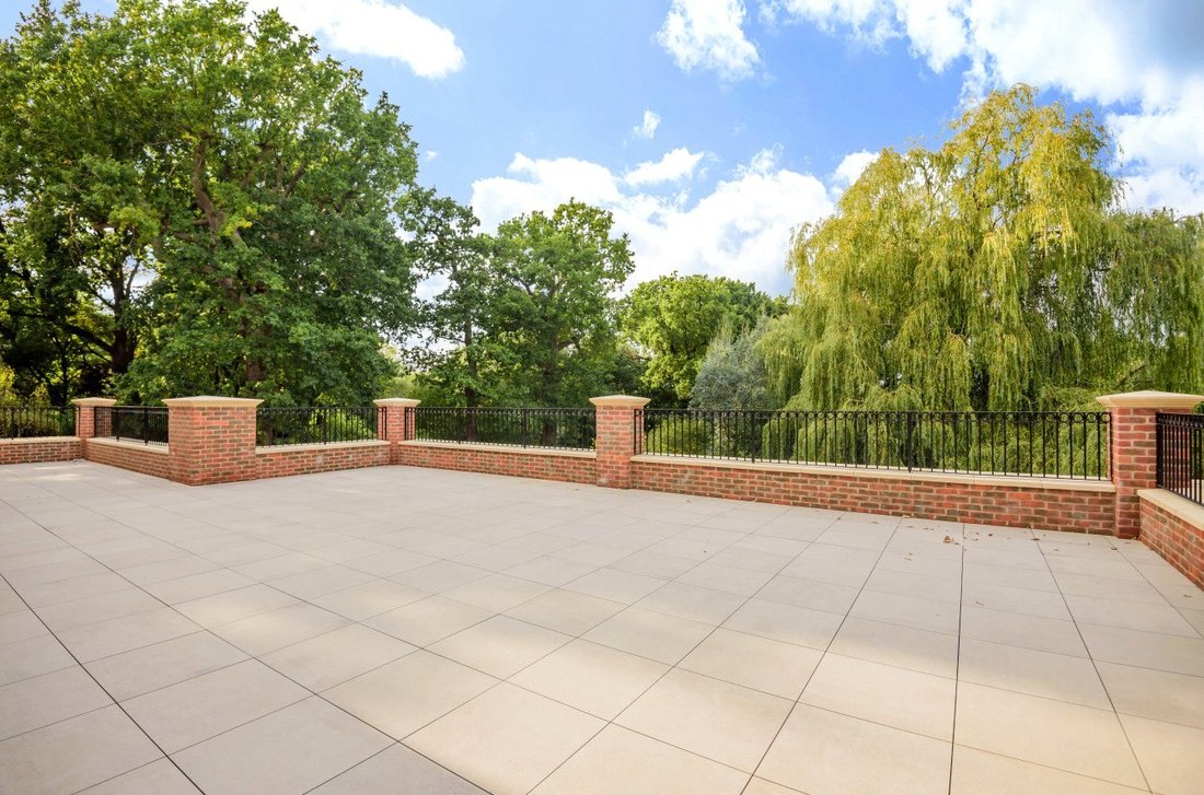 Apartment in Elstree (Elstree and Borehamwood), Elstree, England 4 - 17310253