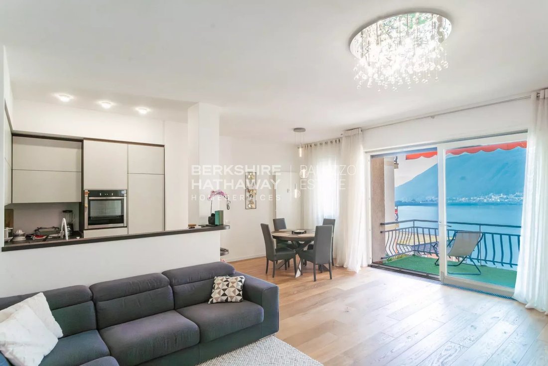 Apartment in Campione d'Italia, Lombardy, Italy 2 - 17313570