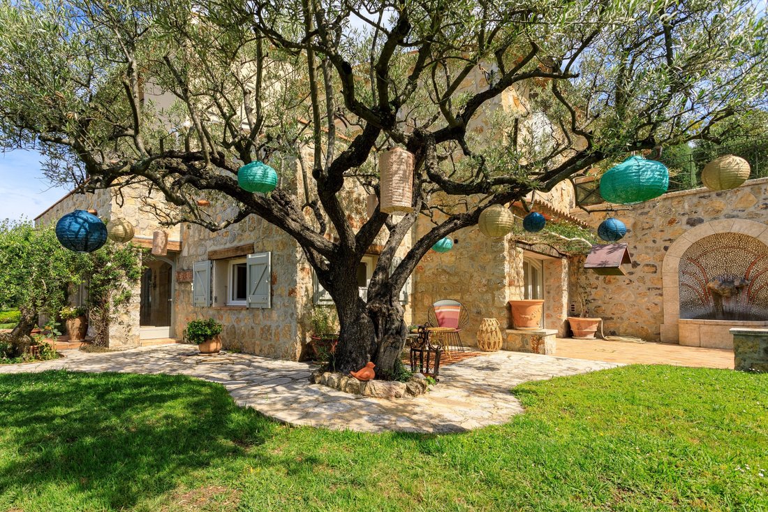 House in Montauroux, Provence-Alpes-Côte d'Azur, France 2 - 17314260