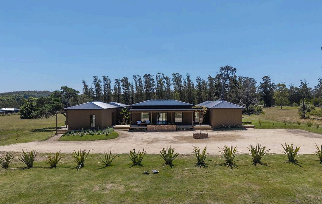 House in San Carlos, Maldonado Department, Uruguay 3 - 17311072