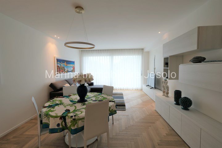 Apartment in Lido di Jesolo, Jesolo, Veneto 3 - 17319299