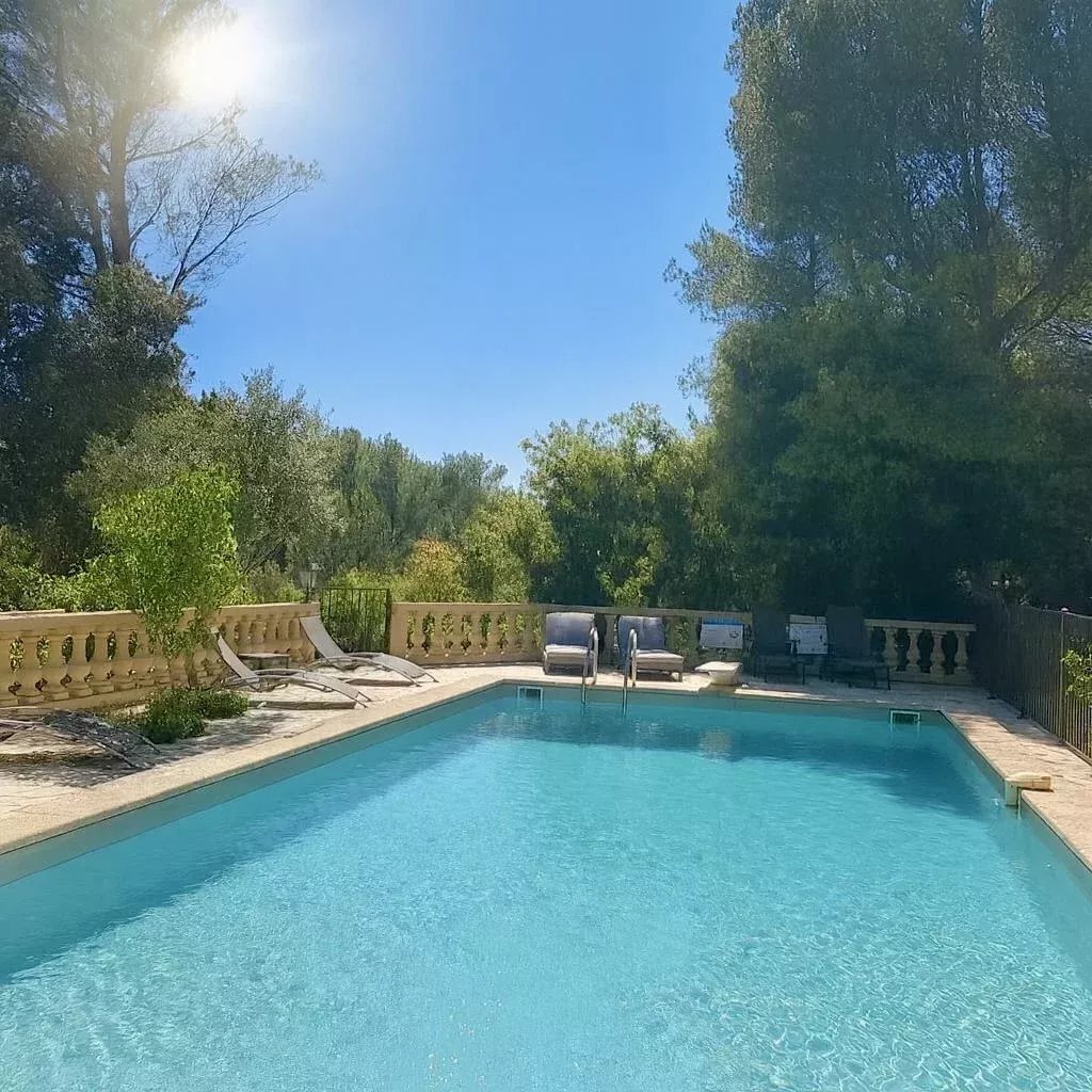 Estate in Grans, Provence-Alpes-Côte d'Azur, France 5 - 17311364