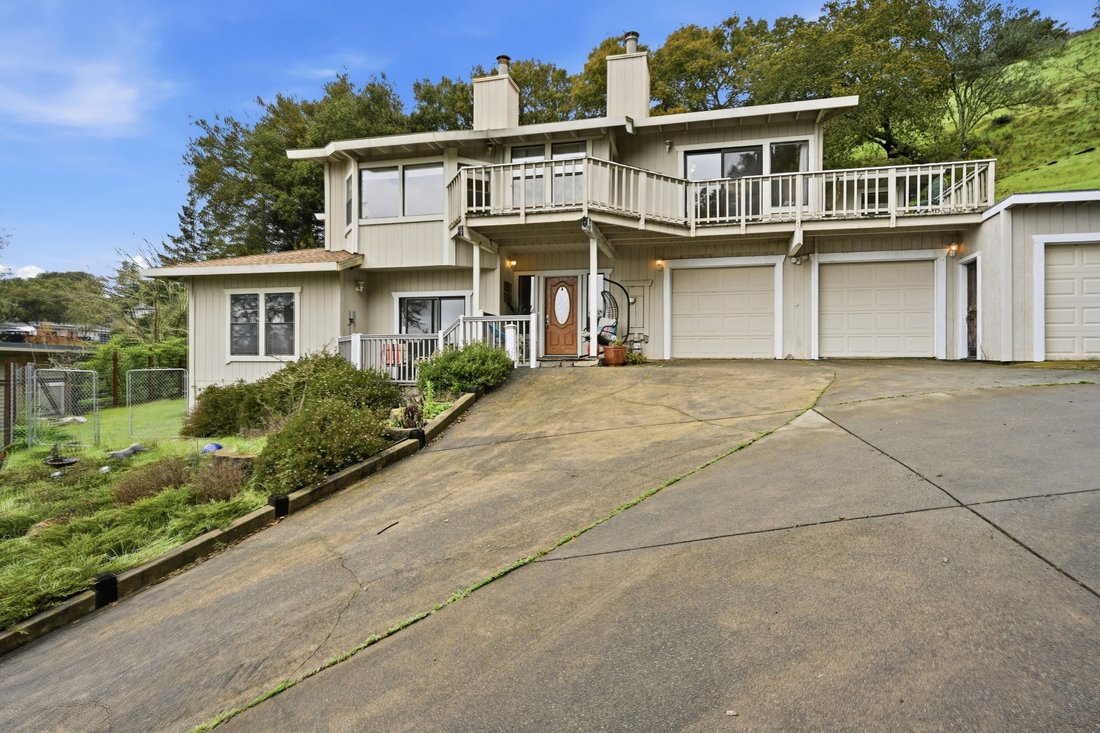 House in Healdsburg, California, United States 3 - 17311887