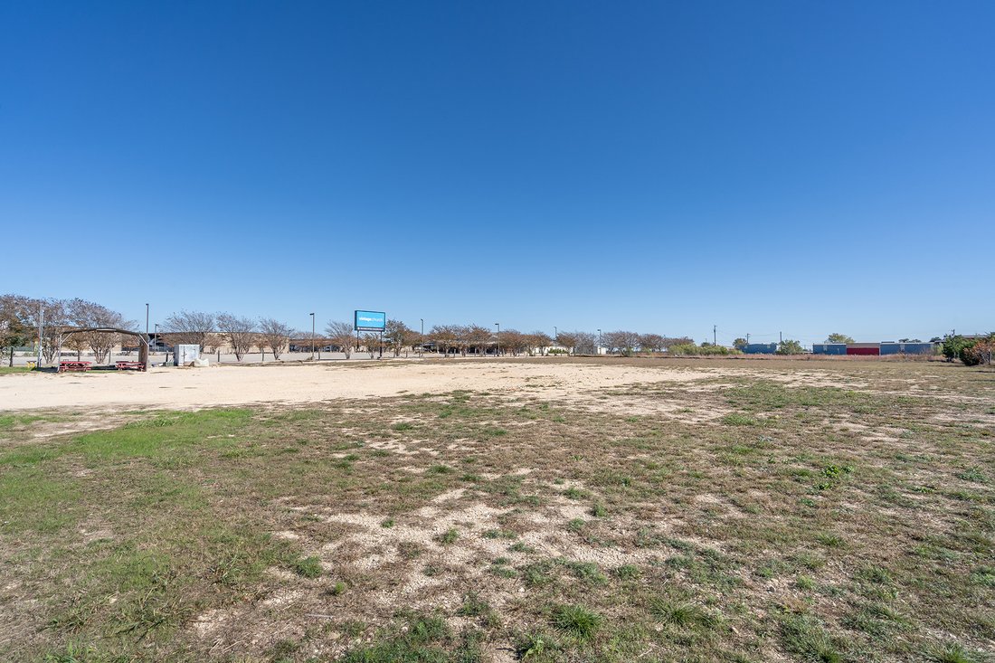 Land in Liberty Hill, Texas, United States 4 - 16765097