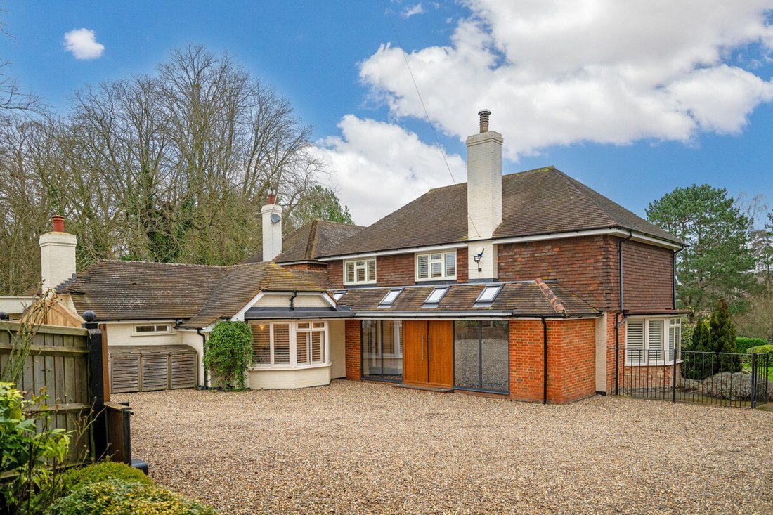 House in Hurley Bottom, Bisham, England 1 - 17316134