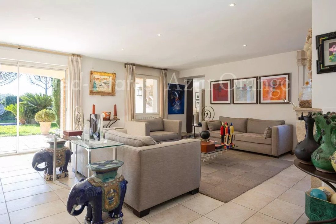 Villa in Grimaud, Provence-Alpes-Côte d'Azur, France 5 - 17310576