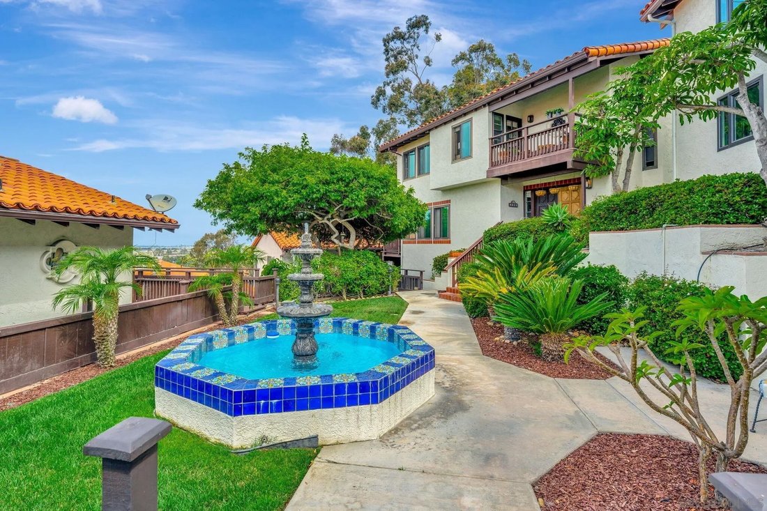Condo in San Diego, California, United States 2 - 17314022