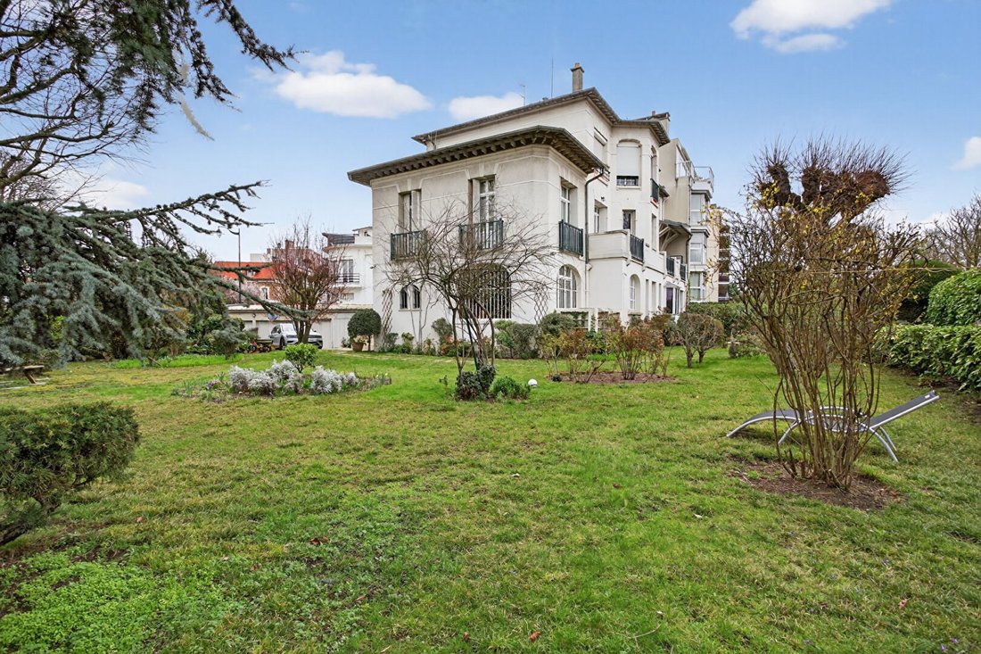 Apartment in Daumesnil, Saint-Mande, France 3 - 17311107
