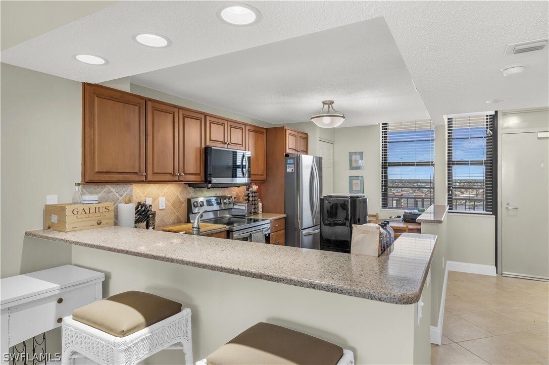 Condo in Marco Island, Florida, United States 5 - 17312606