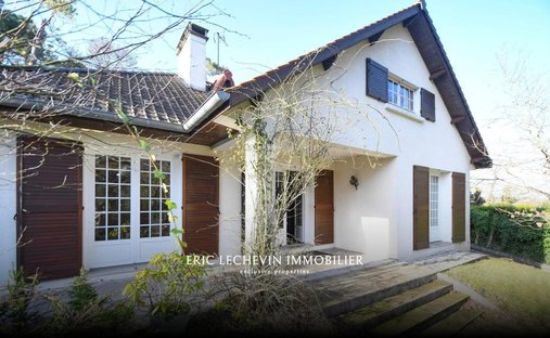 Villa in Zone Industrielle-Forêt, Le Touquet-Paris-Plage, France 1