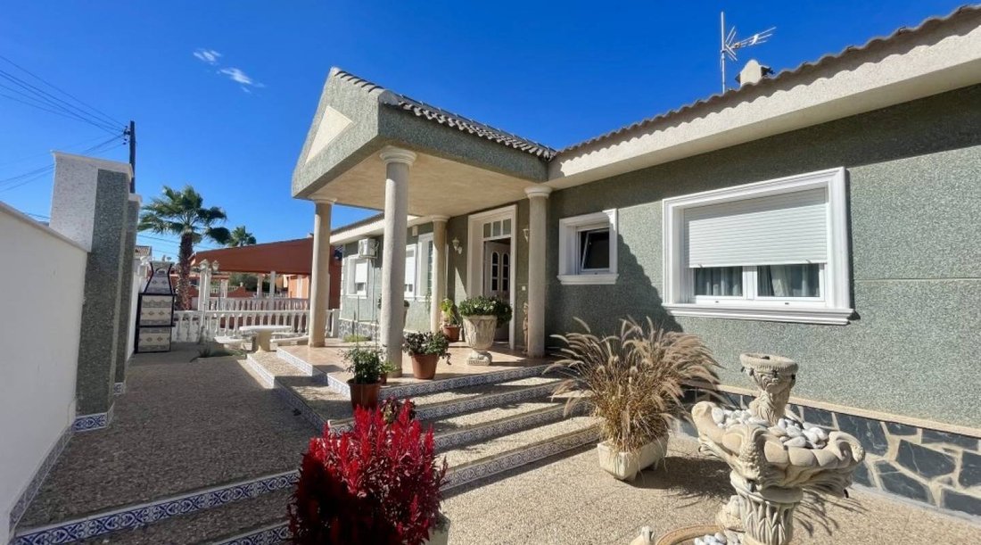 Villa in Ciudad Quesada, Rojales, Valencian Community 1 - 17311688