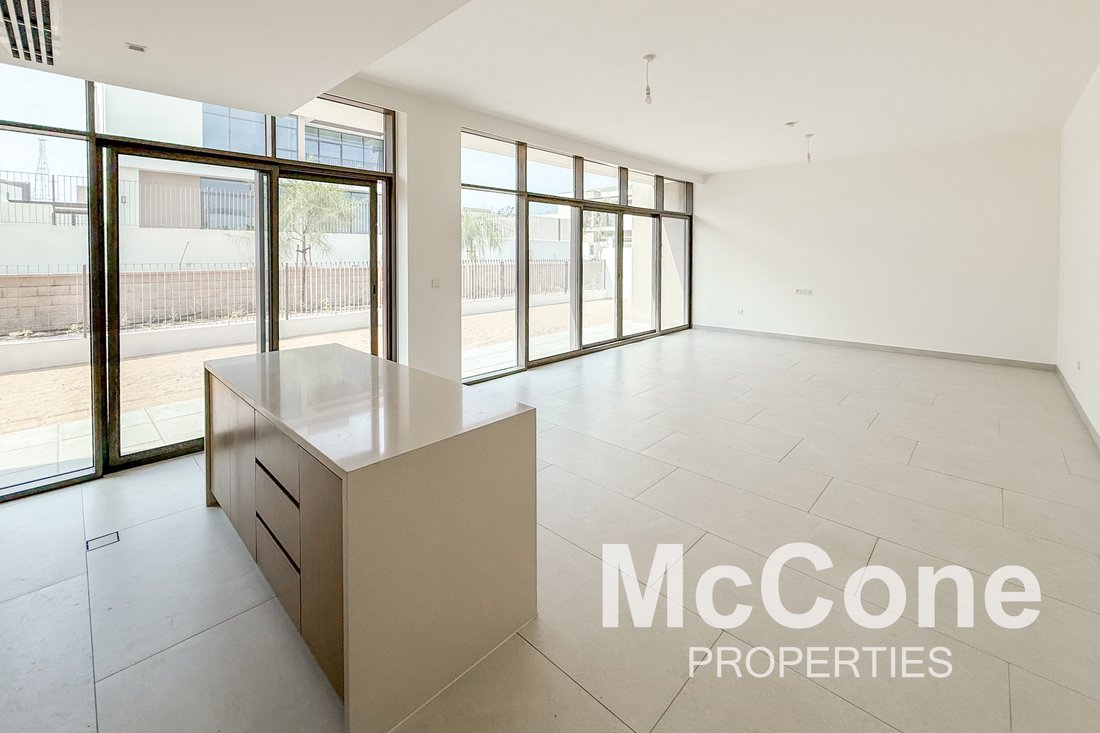 Villa in Jebel Ali Village, Dubai, United Arab Emirates 2 - 17310449