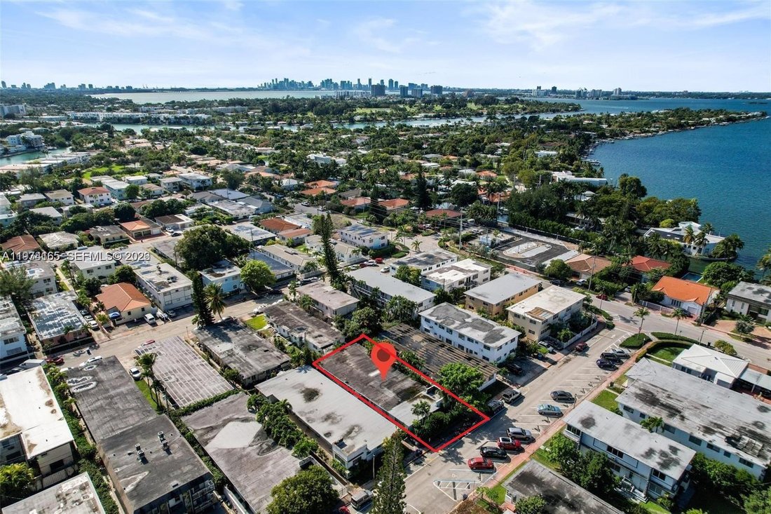 Miami Beach, Florida, United States 1 - 17322074