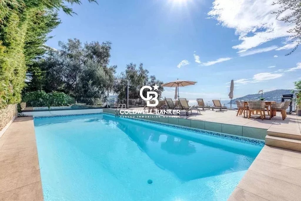 Villa in Villefranche-sur-Mer, Provence-Alpes-Côte d'Azur, France 3 - 17321326