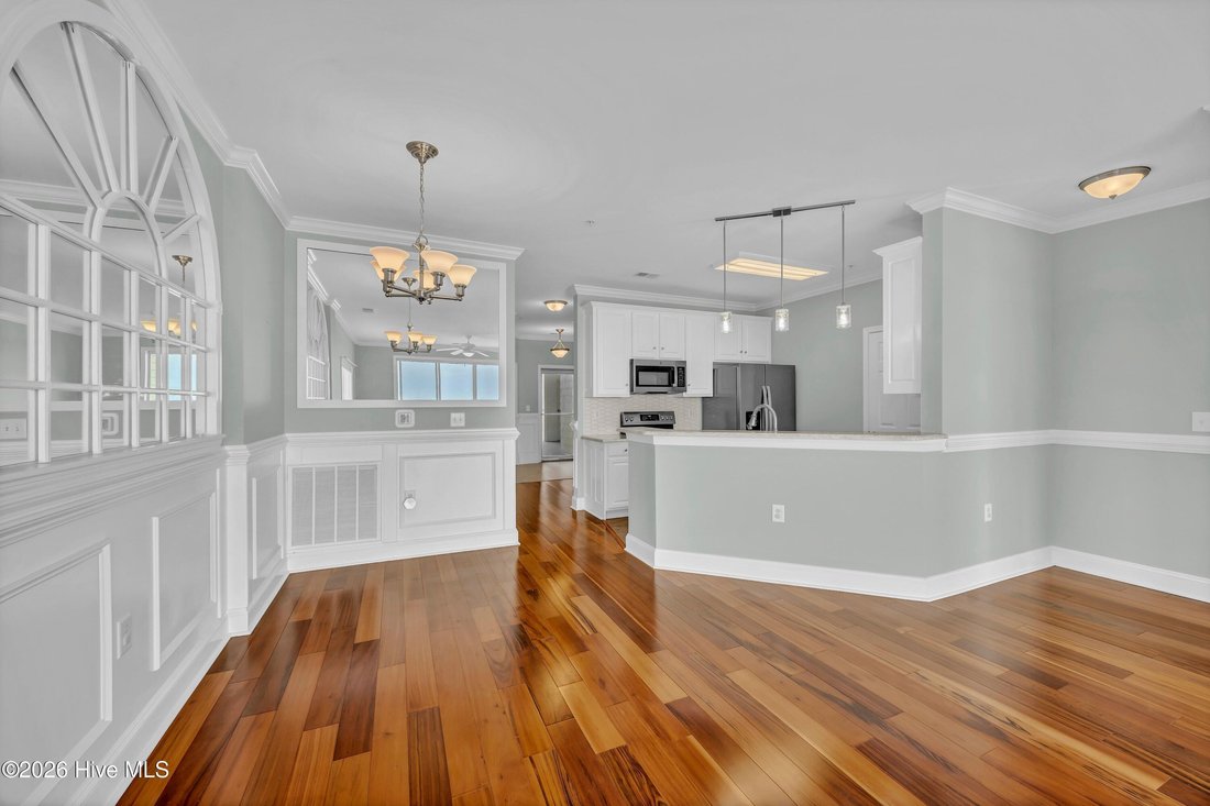 Condo in Ocean Isle Beach, North Carolina, United States 5 - 17310233