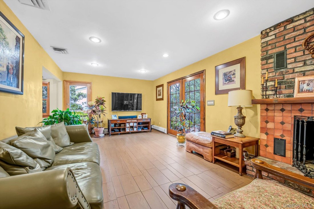 House in Valley Stream, New York, United States 3 - 17321002