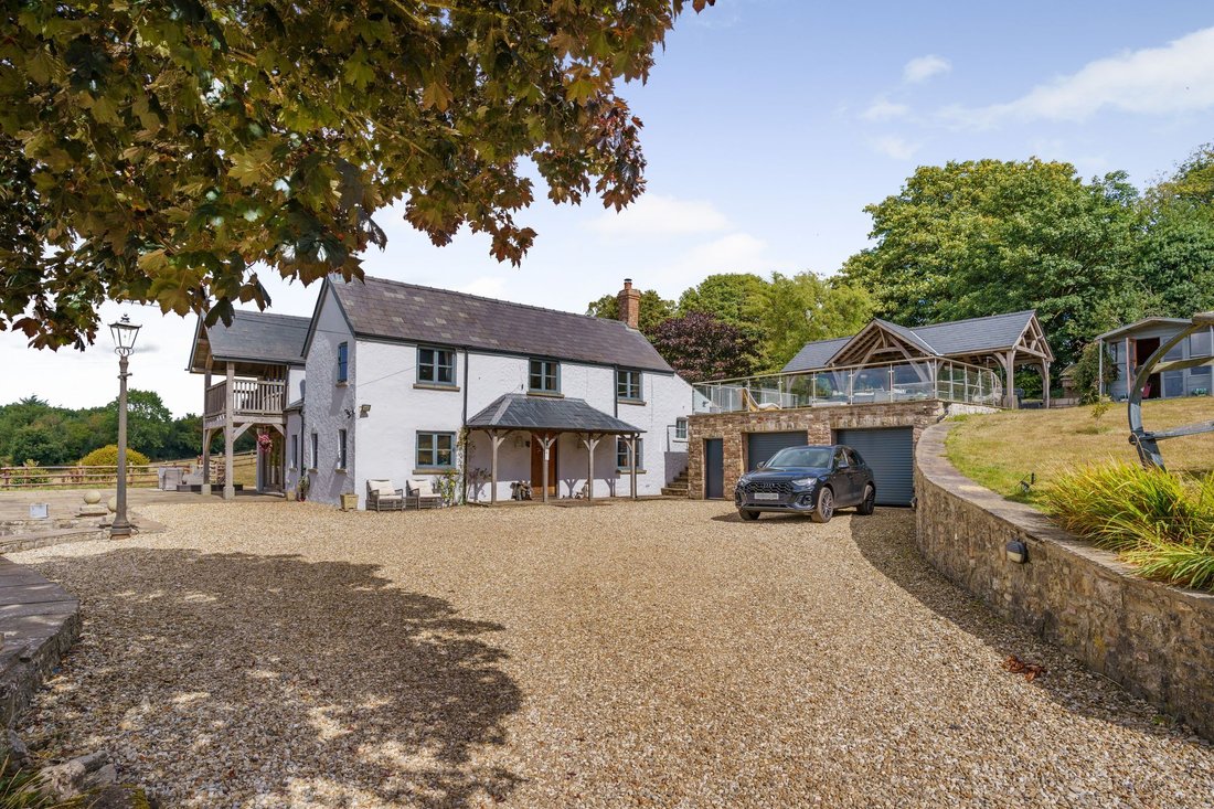 House in Devauden, Wales 2 - 17316161