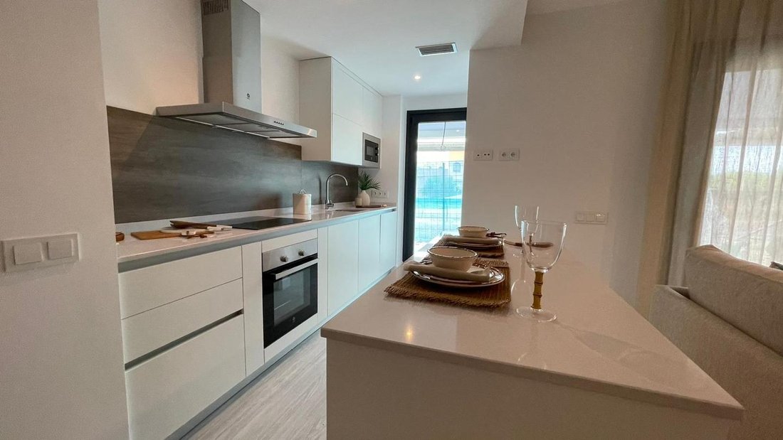 Apartment in Estepona, Andalusia, Spain 5 - 17315807